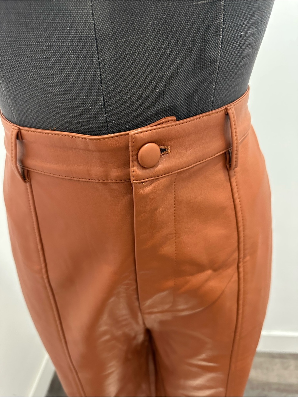 Gilli High-Rise Wide-Leg Pants in Burnt Orange - Picture 3 of 7
